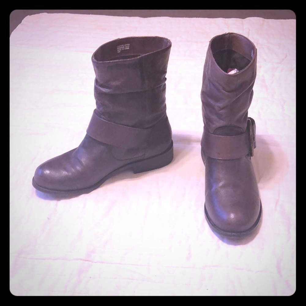 Bakers GoWest leather ankle boots